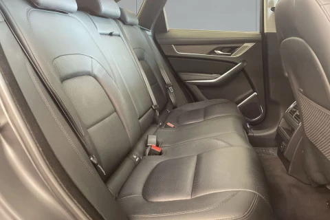 Jaguar F-Pace 2.0D l4 MHEV SE AWD Auto 150 kW (204 CV)