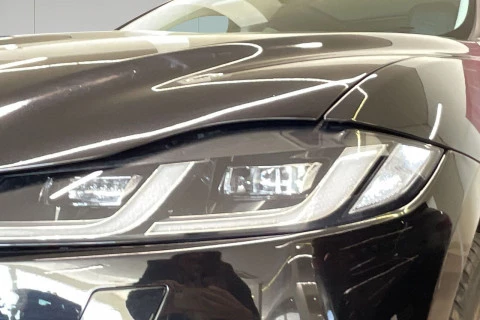 Jaguar F-Pace 2.0D l4 MHEV SE AWD Auto 150 kW (204 CV)
