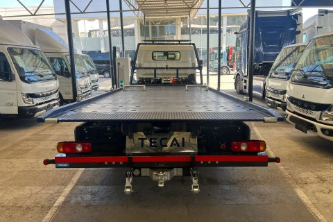 Mitsubishi Fuso Canter 7c18 Portacoches