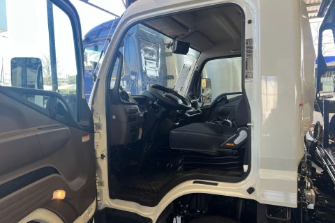 Mitsubishi Fuso Canter 7c18 Portacoches