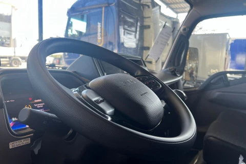 Mitsubishi Fuso Canter 7c18 Portacoches