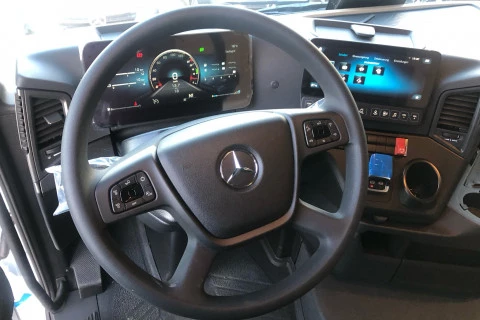 Mercedes-Benz Actros 1848 LS F