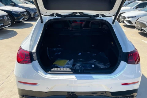 Mercedes-Benz CLA CLA 250+ SB con tecnología EQ