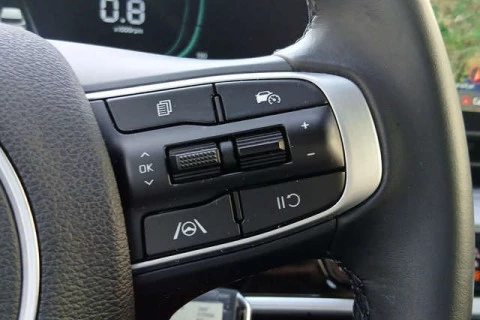 Kia Sportage 1.6 CRDi MHEV Business 4x2 DCT 100 kW (136 CV)