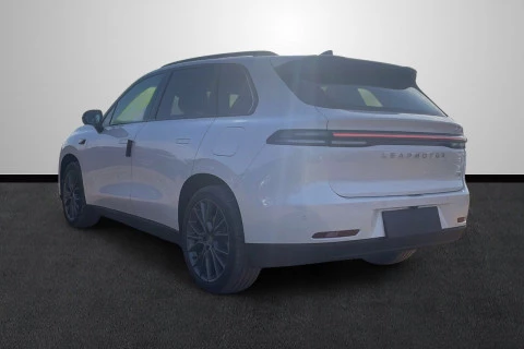 Leapmotor C10 C10 BEV 69.9kWh Design Auto