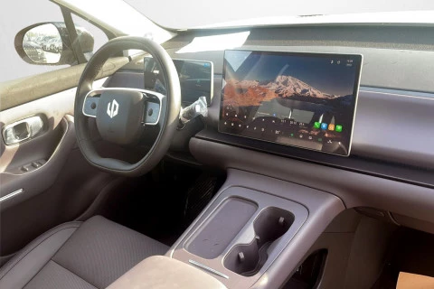 Leapmotor C10 C10 BEV 69.9kWh Design Auto