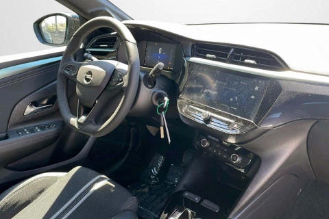 Opel Corsa 1.2T XHL Hybrid 81kW YES eDCT