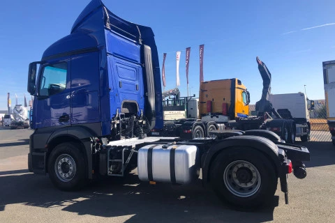 Mercedes-Benz Actros 1845 ls + adr mercancias peligrosas