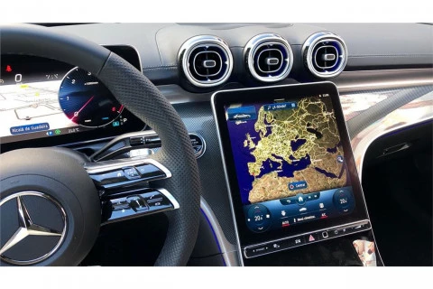 Mercedes-Benz Clase C C 200 d Berlina