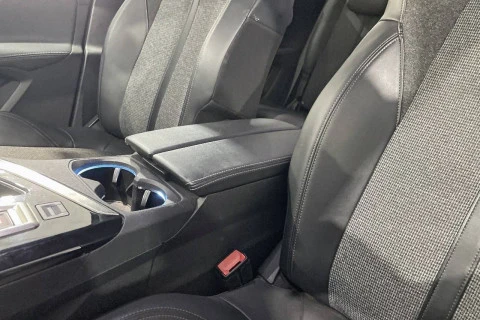 Peugeot 5008 Allure BlueHDi 96kW (130CV) S&S EAT8