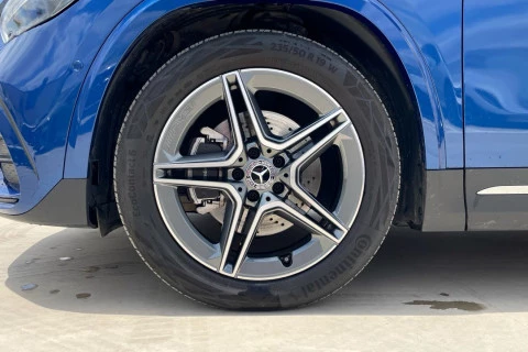 Mercedes-Benz GLA GLA 200 D