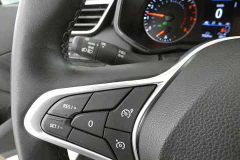 Renault Clio   TCe Intens 67kW