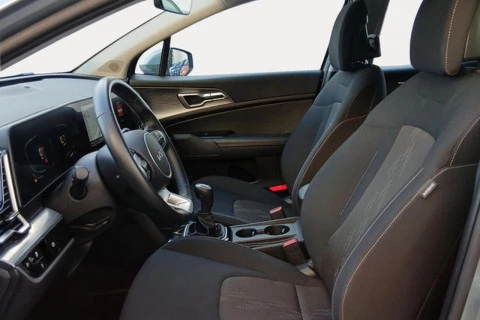 Kia Sportage 1.6 T-GDi MHEV 118kW (160CV) Drive 17