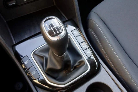 Kia Sportage 1.6 T-GDi MHEV 118kW (160CV) Drive 17