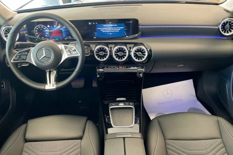Mercedes-Benz Clase A A 250 e con tecnología híbrida EQ Sedán