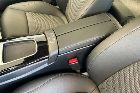 Mercedes-Benz Clase A A 250 e con tecnología híbrida EQ Sedán