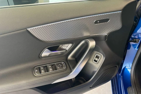 Mercedes-Benz Clase A A 250 e con tecnología híbrida EQ Sedán