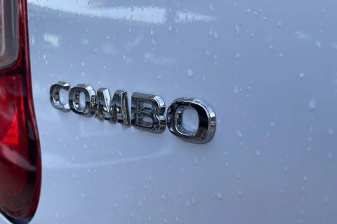 Opel Combo 650kg Diesel 1.5 100HP S&S MT E6.4