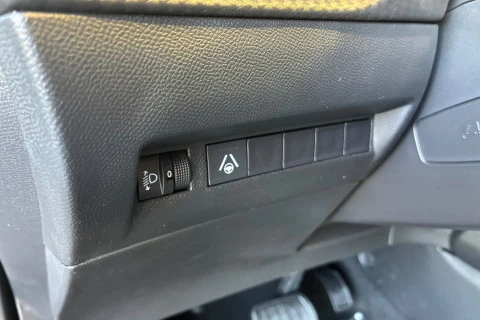 Peugeot 2008 N2008 Allure Hybrid 145 eDCS6