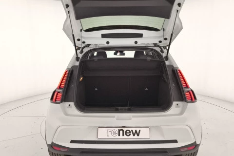 Renault R5 E-Tech Renault 5 E-Tech electrico Renault 5 E-Tech Techno autonomia confort 110 kW