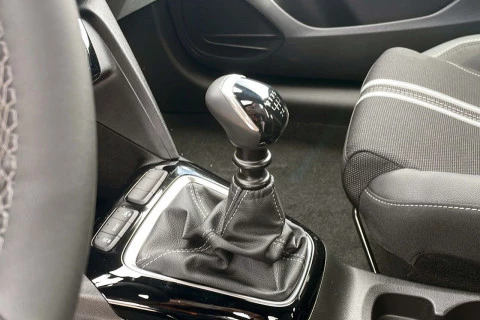 Opel Corsa 1.2T XHL 74kW (100CV) YES