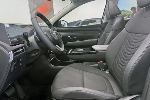 Hyundai Tucson 1.6T 176kW (239CV) HEV AT Tecno Sky