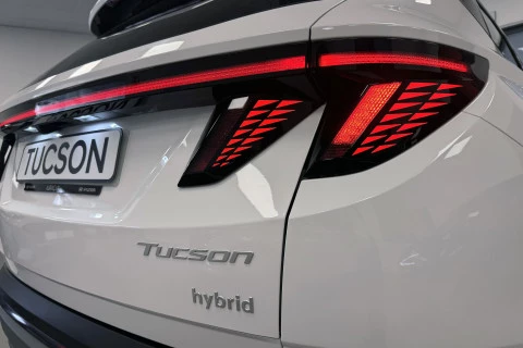 Hyundai Tucson 1.6T 176kW (239CV) HEV AT Tecno Sky