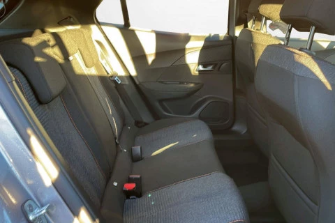 Peugeot 2008 N2008 Style Hybrid 145 eDCS6