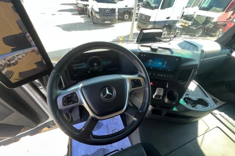 Mercedes-Benz Arocs 1853 LS 