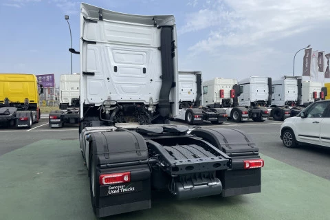 Mercedes-Benz Actros 1848LS