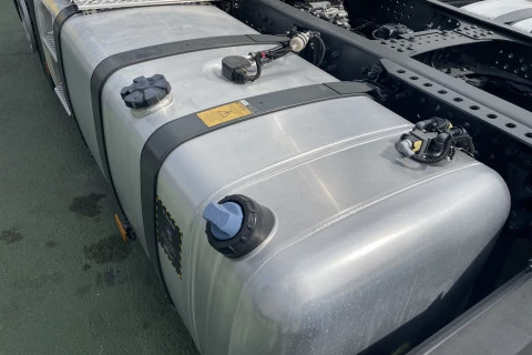 Mercedes-Benz Actros 1848LS