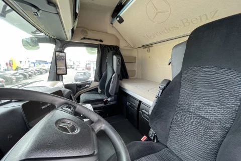 Mercedes-Benz Actros 1848LS