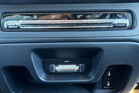 Mercedes-Benz Vito 116CDI AT 120kW Tourer Select Larga