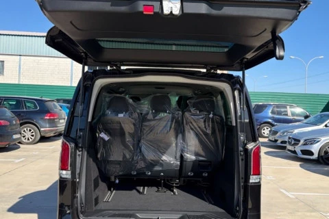 Mercedes-Benz Vito 116CDI AT 120kW Tourer Select Larga