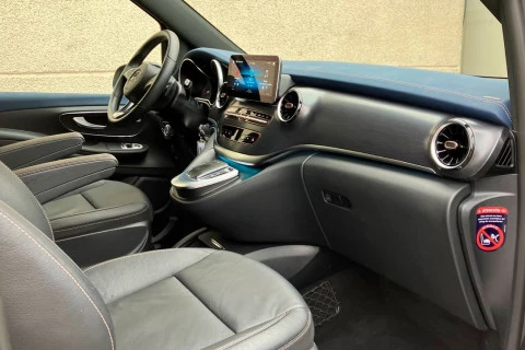 Mercedes-Benz EQV 300