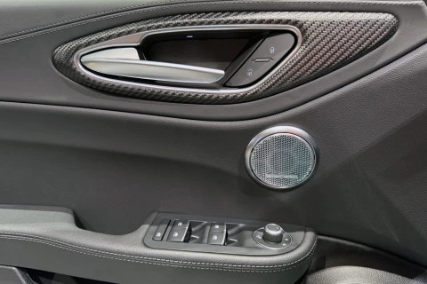 Alfa Romeo Giulia 2.9T V6 382kW (520CV) Quadrifoglio AT