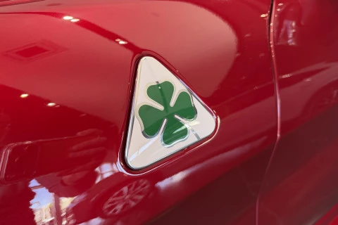 Alfa Romeo Giulia 2.9T V6 382kW (520CV) Quadrifoglio AT