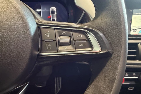 Alfa Romeo Giulia 2.9T V6 382kW (520CV) Quadrifoglio AT