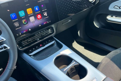 Mercedes-Benz CLA CLA 180 con tecnología híbrida