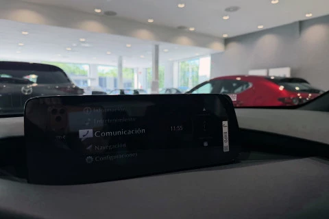 Mazda3 2.5L E-SKY G MHEV 103kW 6AT Homura
