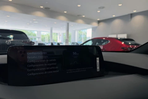 Mazda3 2.5L E-SKY G MHEV 103kW 6AT Homura