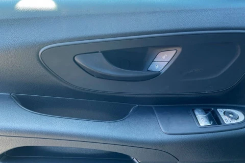 Mercedes-Benz Vito 110 CDI Furgón PRO Larga