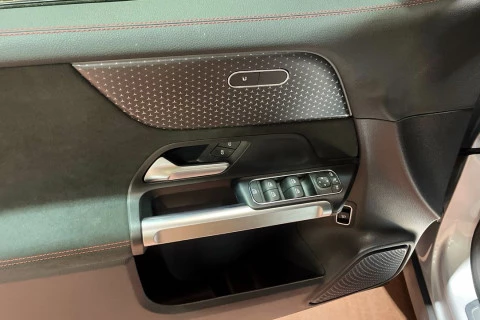 Mercedes-Benz EQB EQB 250+
