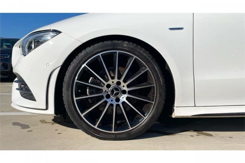 Mercedes-Benz CLA CLA 180