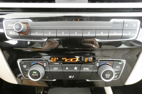 BMW X1  SDRIVE 18DA 5P