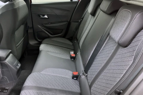 Peugeot 208 Allure HYBRID 110 eDCS6