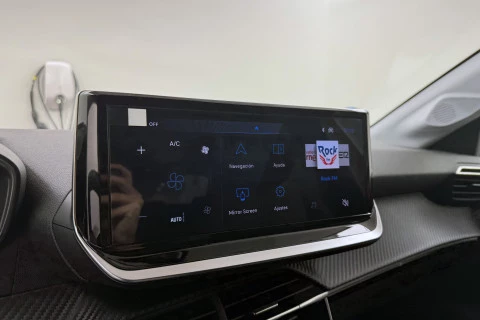 Peugeot 208 Allure HYBRID 110 eDCS6