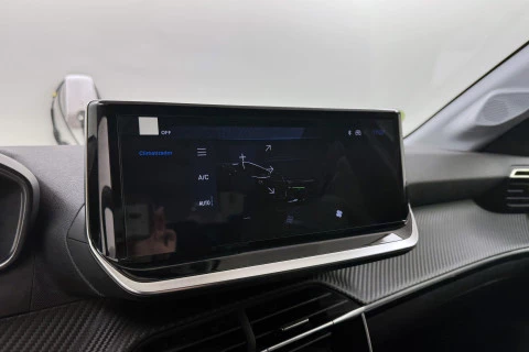 Peugeot 208 Allure HYBRID 110 eDCS6