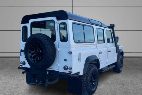 Land Rover Defender 110 SW E 90 kW (122 CV)