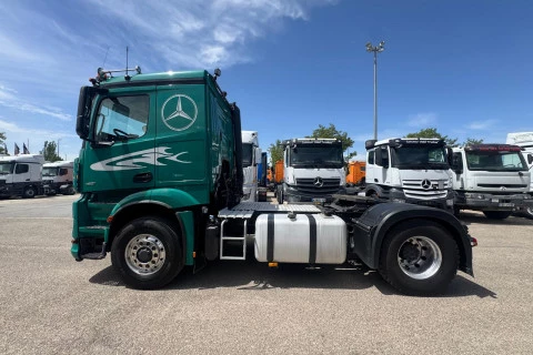 Mercedes-Benz Actros 1851 LS
